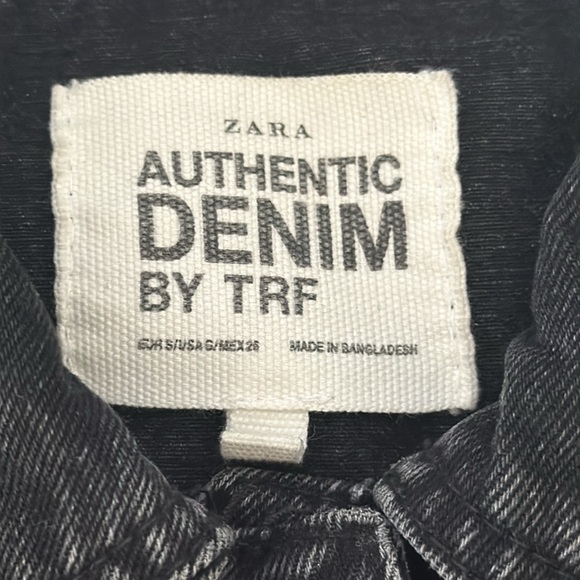 ZARA Cropped Distressed Black Jean Jacket - Picture 3 of 3